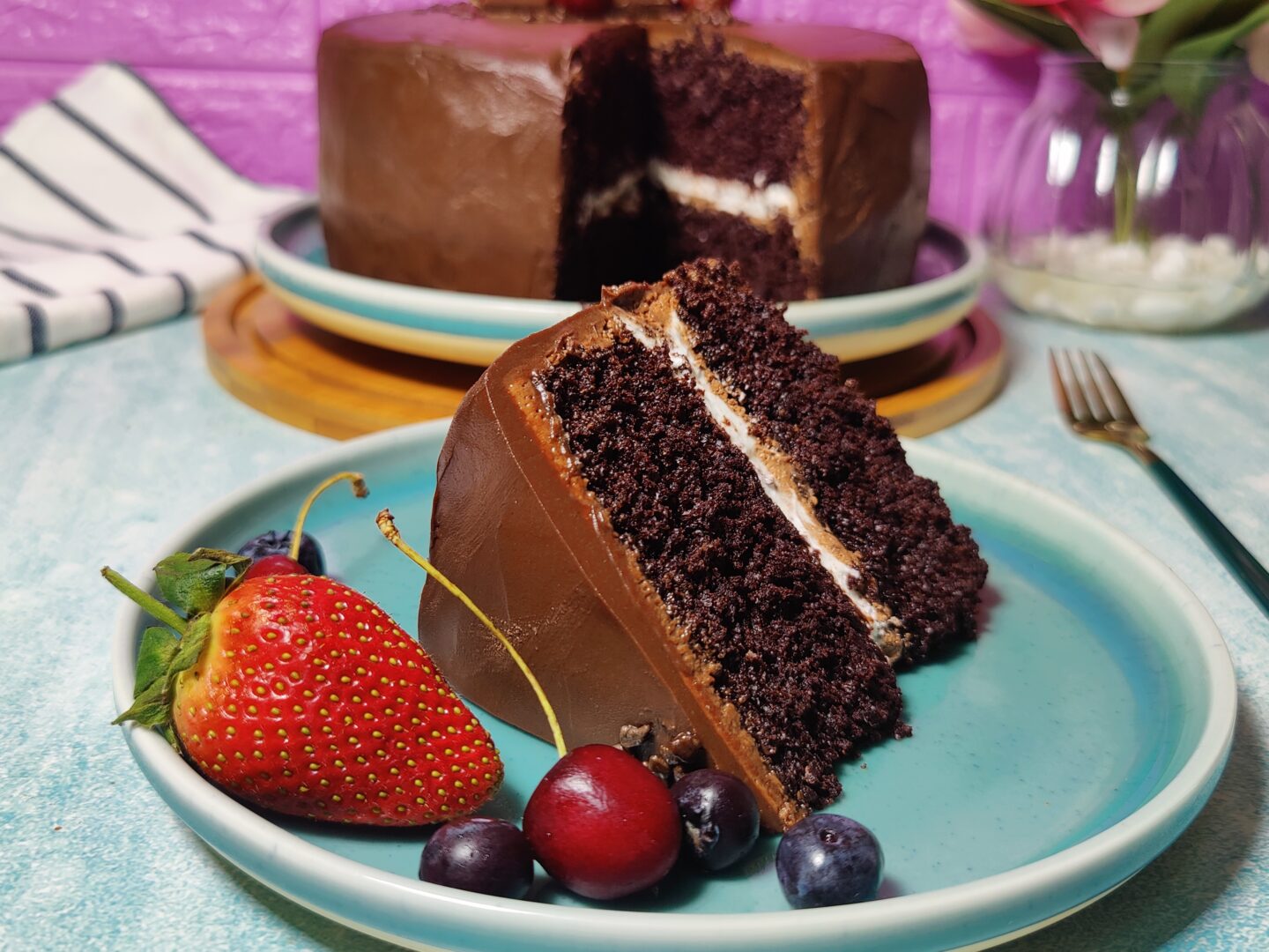 Super Moist Chocolate Cake - The Artistic Cook
