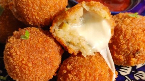 potato cheese balls featured