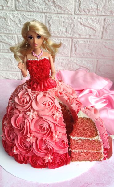 doll cake